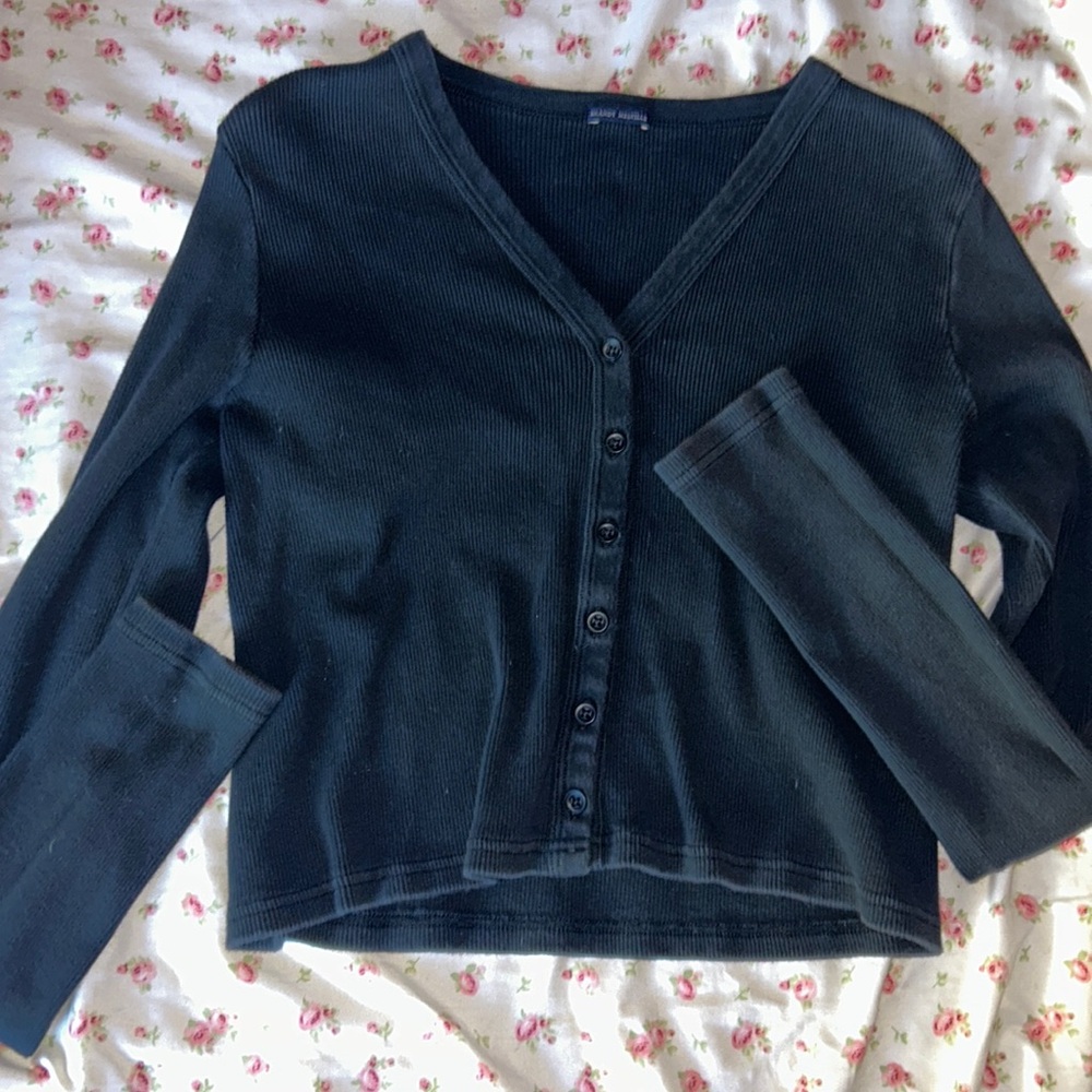 Brandy Melville black cropped buttoned long- sleeve